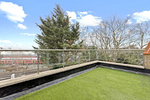 Photo 29- click for photo gallery